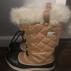 SOREL TOFINO SIZE 9